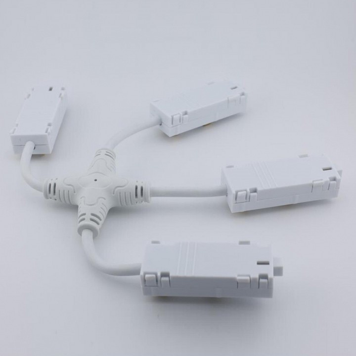 Соединитель гибкий для треков Aployt Magnetic track 220 APL.0280.10.05